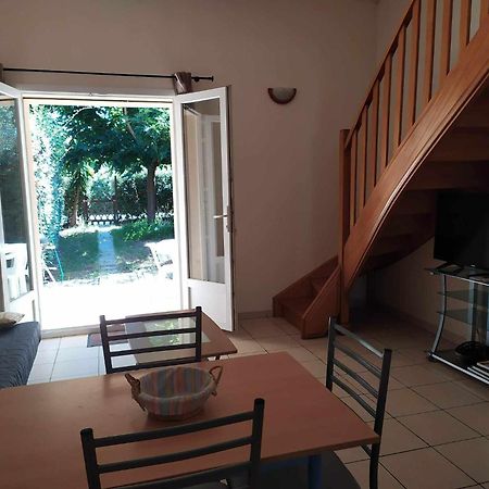Villa Les Pieds Dans L'Eau Borgo  Exterior foto